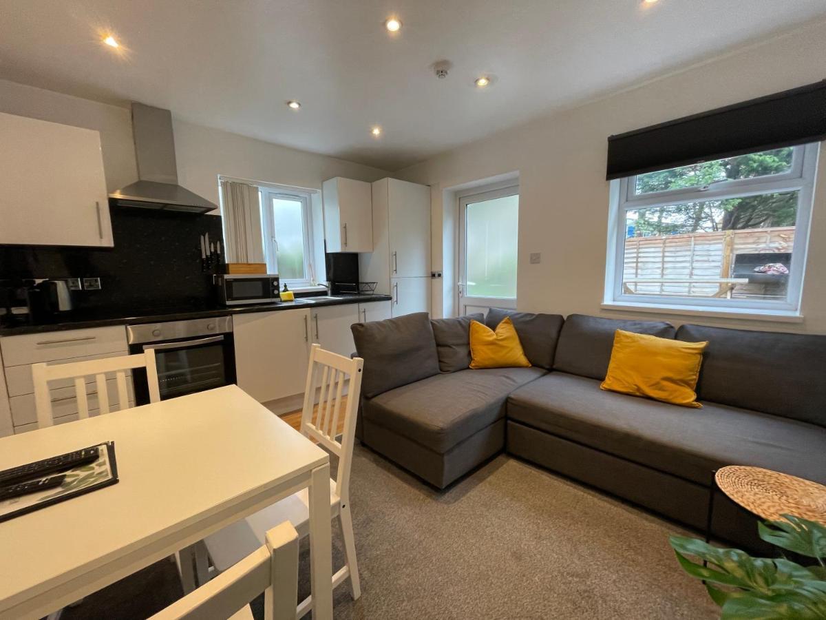 6 Person Apartment In City Centre Cardiff Eksteriør billede