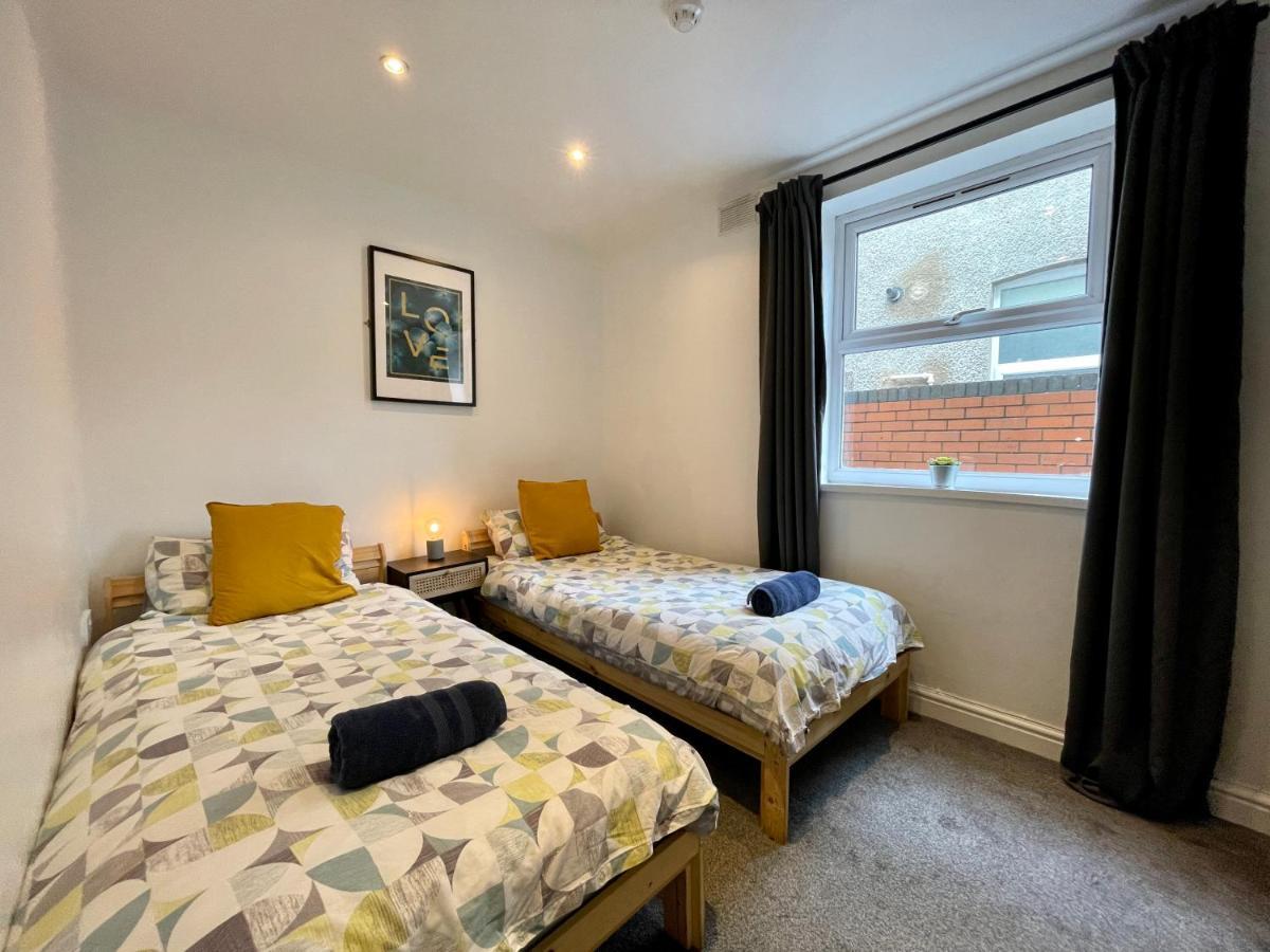 6 Person Apartment In City Centre Cardiff Eksteriør billede