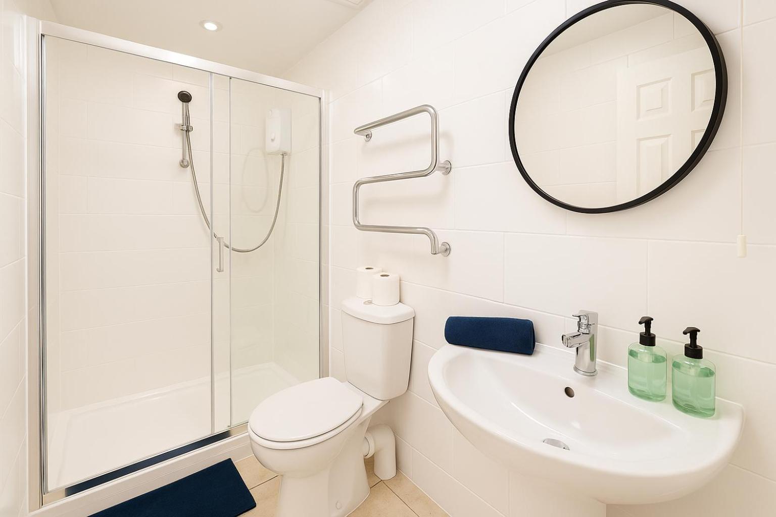 6 Person Apartment In City Centre Cardiff Eksteriør billede